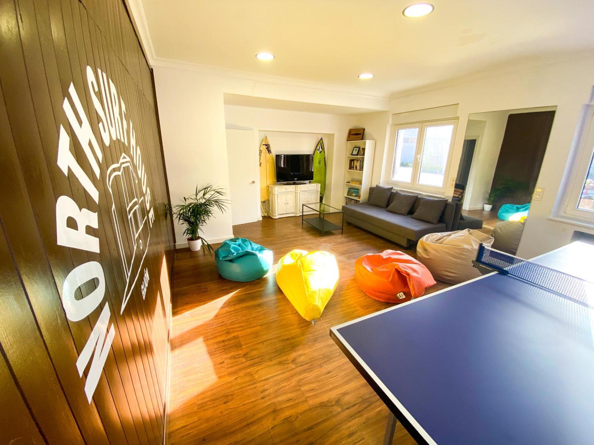Hostel North Surf House Gijón Zewnętrze zdjęcie